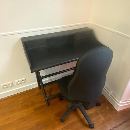 Floydroom'S Pau Chambre Hotes Dans Appartement Partage Proche Chateau Εξωτερικό φωτογραφία