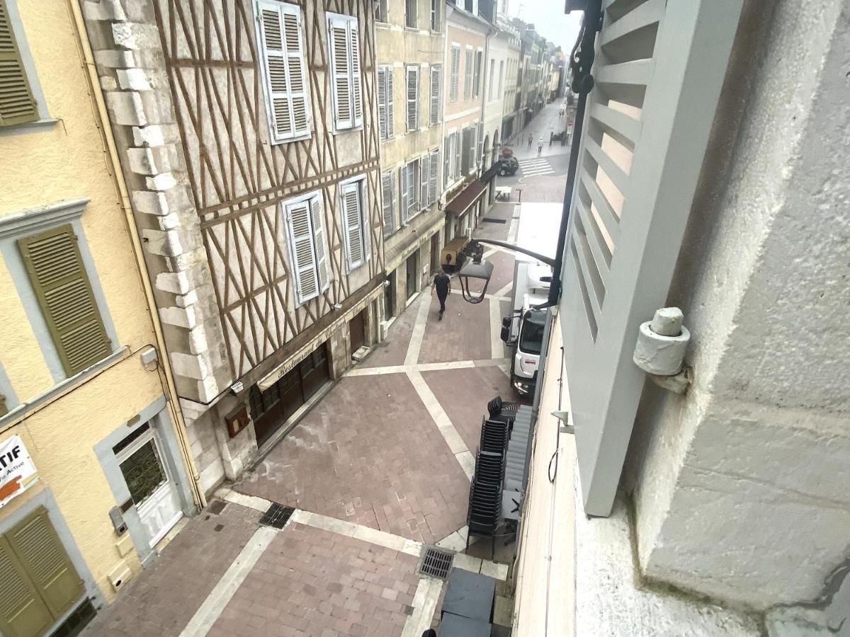 Floydroom'S Pau Chambre Hotes Dans Appartement Partage Proche Chateau Εξωτερικό φωτογραφία