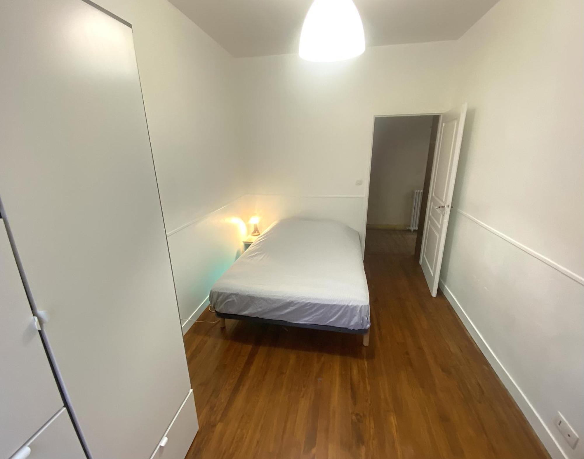 Floydroom'S Pau Chambre Hotes Dans Appartement Partage Proche Chateau Εξωτερικό φωτογραφία