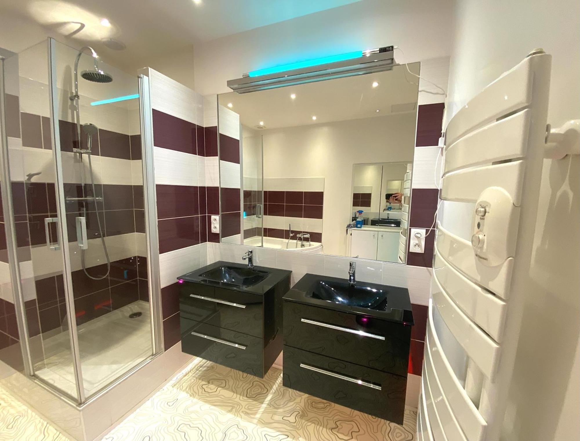 Floydroom'S Pau Chambre Hotes Dans Appartement Partage Proche Chateau Εξωτερικό φωτογραφία
